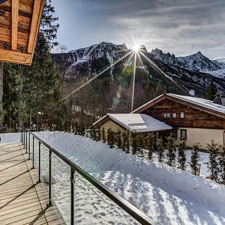 Black Pearl Chalet 5* 샬레 *
