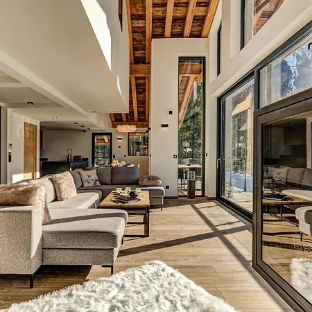 Black Pearl Chalet 5*